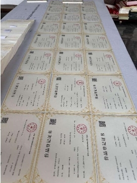 文化学者杨拴明:五万件作品著作权人与双吉尼斯鼎足荣耀(图1)